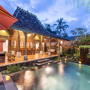 Roumantic Bunutan Villa